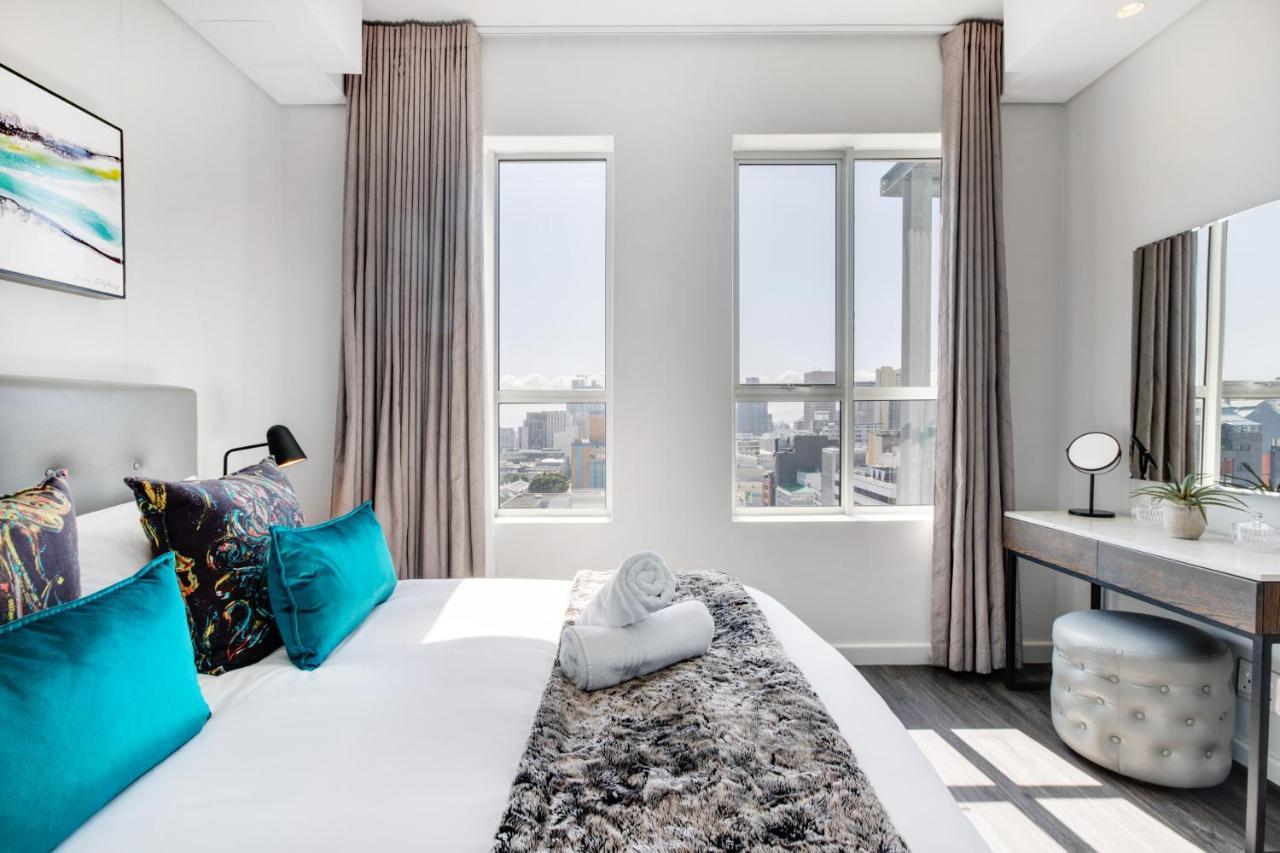 Backup-Powered Trendy City Sanctuary Kapstadt Exterior foto